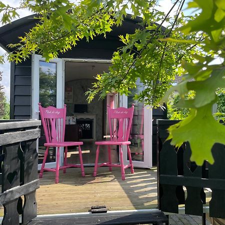 Pipowagen Mamaloe Bed & Breakfast Kesteren Bagian luar foto