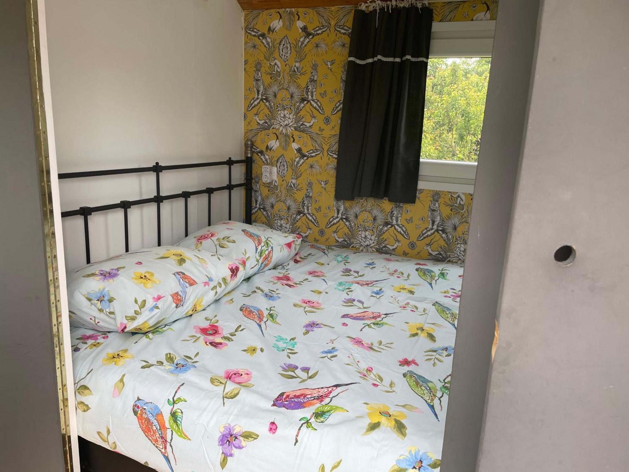 Pipowagen Mamaloe Bed & Breakfast Kesteren Bagian luar foto