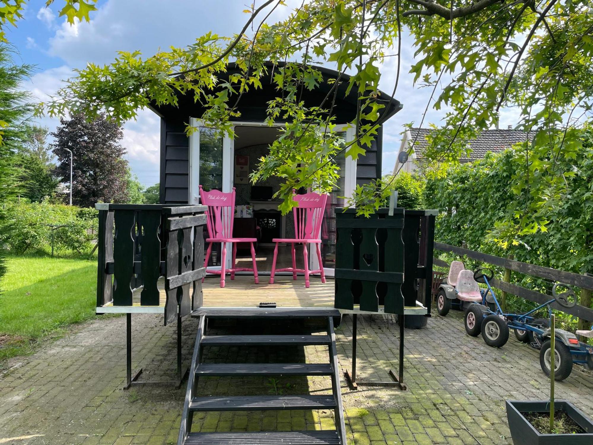 Pipowagen Mamaloe Bed & Breakfast Kesteren Bagian luar foto